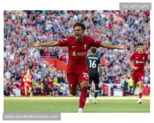 英超免费直播资源全面开放,球迷无需付费即可观看全部比赛内容 英超免费直播资源全面开放,球迷无需付费即可观看全部比赛内容